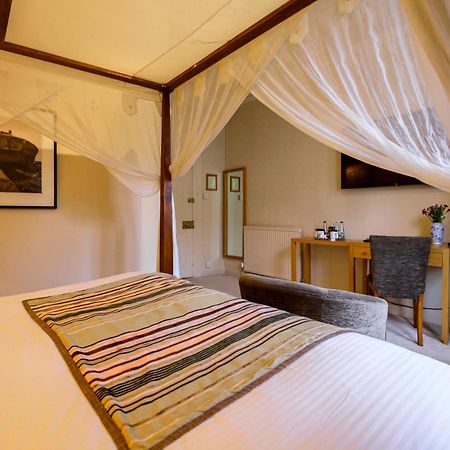 เดอะ สวอน Hotel Bradford-On-Avon ภายนอก รูปภาพ