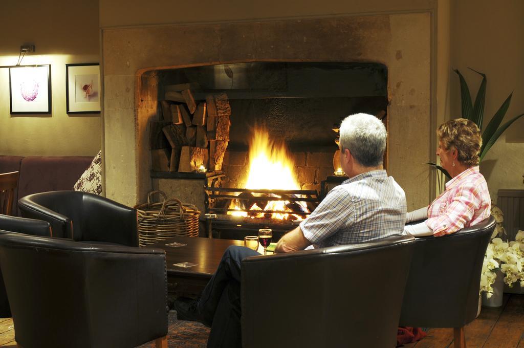 เดอะ สวอน Hotel Bradford-On-Avon ภายนอก รูปภาพ