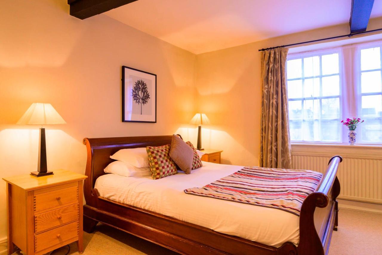 เดอะ สวอน Hotel Bradford-On-Avon ภายนอก รูปภาพ